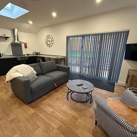 New Build Cosy Bungalow Near Bath And Bristol Wick  Bagian luar foto