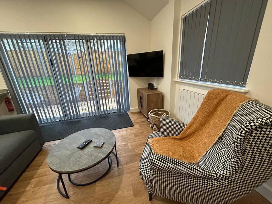 New Build Cosy Bungalow Near Bath And Bristol Wick  Bagian luar foto